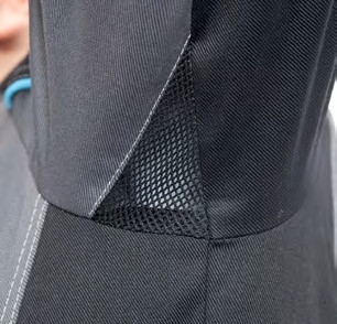 The men's suit is made of a blended fabric (cotton/polyester) with antistatic properties - Image 5