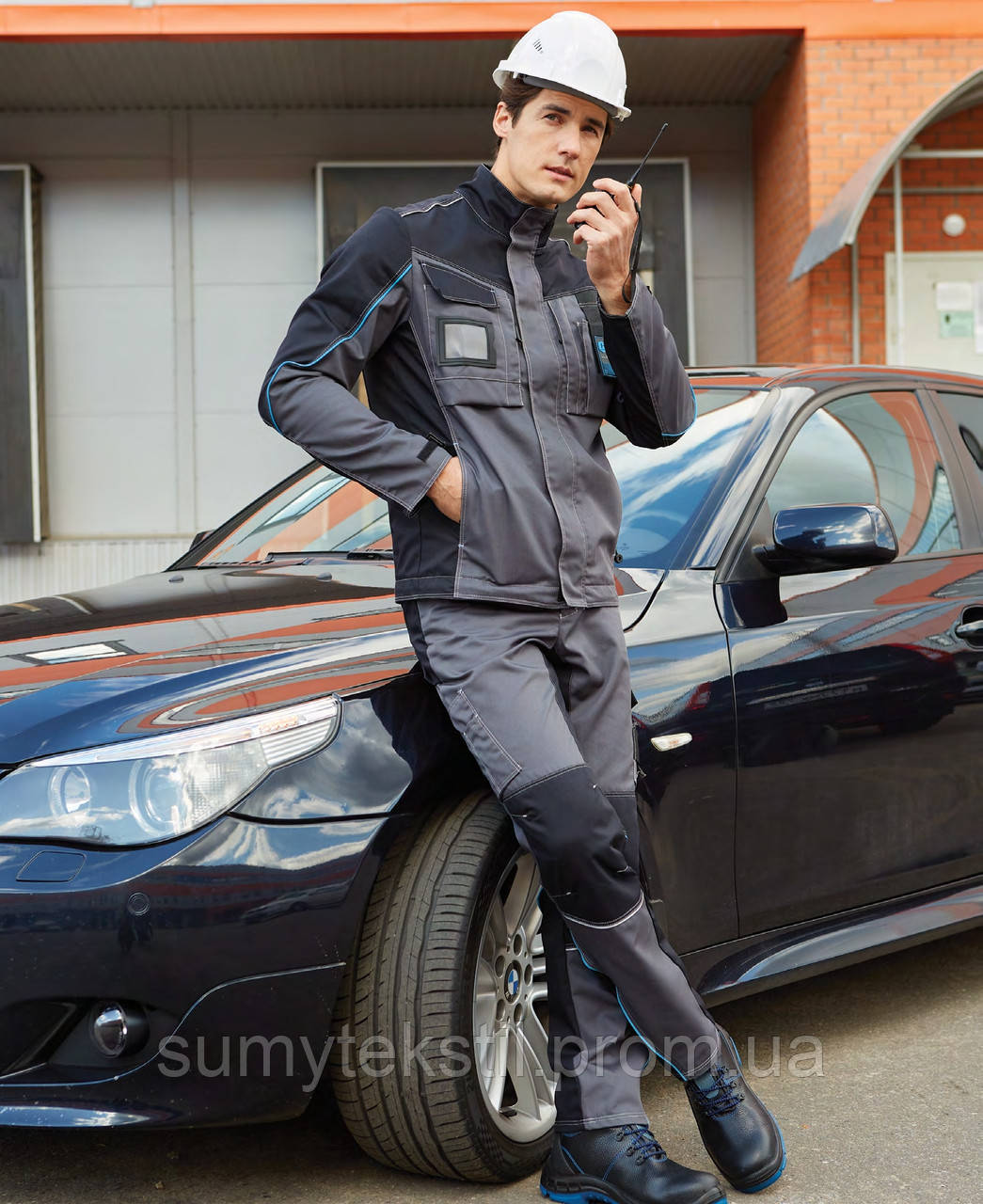 The men's suit is made of a blended fabric (cotton/polyester) with antistatic properties - Image 3