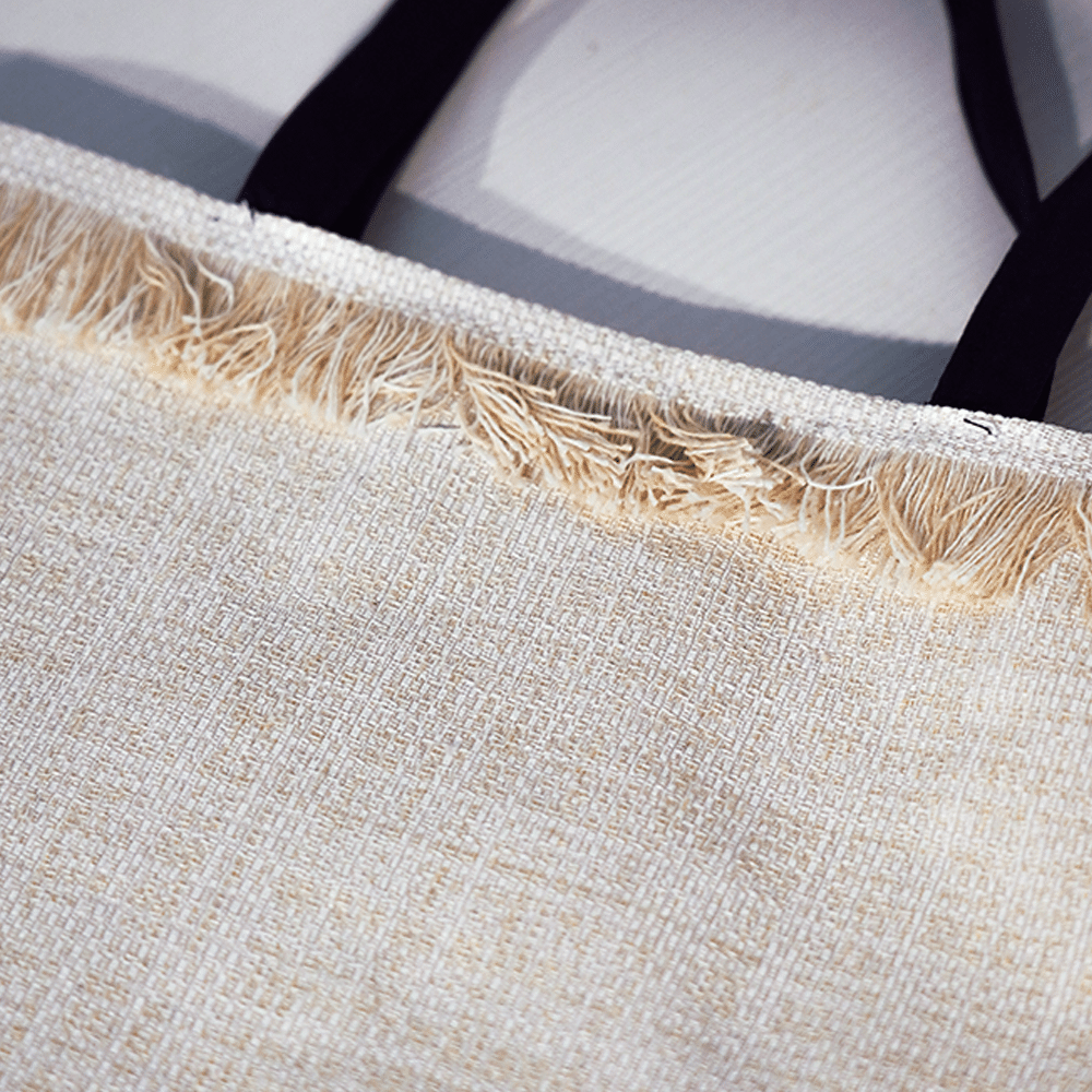 Elegant White Handbag with Decorative Details - Image 6