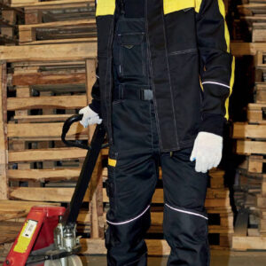 Summer suit with protection against general industrial pollution (GIP)