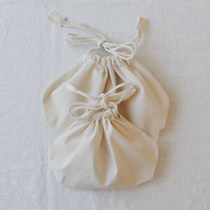White Designer Gift Bag – Elegant & Reusable Packaging (10pcs)