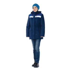 Giacca e pantaloni isolati con imbottitura sintetica per proteggere dal freddo e dal vento.
